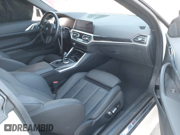2021 BMW 4 Series M440i xDrive with VIN WBA13AR09MCF64044, listed as a IAAI auction lot 41391508 with 29,007 mi miles and . Bid and sale history available at DreamBid. Image 5.