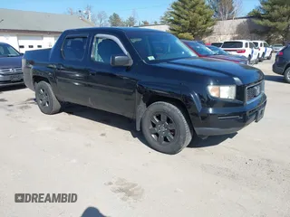 2008 Honda Ridgeline RTX with VIN 2HJYK16308H527737, listed as a IAAI auction lot 41793209 with 200,929 mi miles. Bid and sale history available at carsss.com. Image 1.