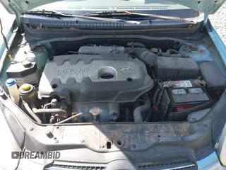 2007 Hyundai Accent GLS with VIN KMHCN46C57U159120, listed as a IAAI auction lot 42021811 with 114,564 mi miles. Bid and sale history available at carsss.com. Image 10.