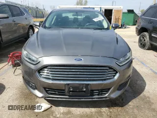 2013 Ford Fusion SE with VIN 3FA6P0HRXDR105455, listed as a Copart auction lot 53437655 with 103,397 mi miles and Salvage Title. Bid and sale history available at DreamBid. Image 5.
