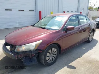 2010 Honda Accord LX z VIN 1HGCP2F36AA095943, wystawiony jako IAAI lot #42226801 z przebiegiem 160 332 mil mil oraz . Historia ofert i sprzedaży dostępna na DreamBid. Obrazek 2.