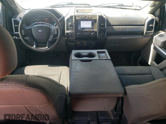 2022 Ford F-350 XL z VIN 1FT8W3BN3NED03358, wystawiony jako Copart lot #48385235 z przebiegiem 114 536 mil mil oraz Szkoda całkowita • Salvage title. Historia ofert i sprzedaży dostępna na DreamBid. Obrazek 8.