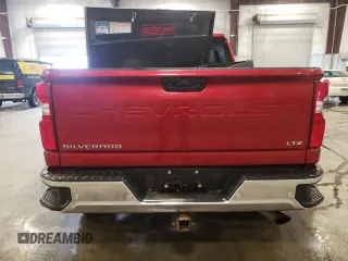2021 Chevrolet Silverado 3500HD LTZ with VIN 1GC4YUE71MF174718, listed as a Copart auction lot 85316804 with 60,557 mi miles and Salvage Title. Bid and sale history available at carsss.com. Image 6.