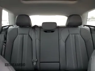 2025 Audi Q6 e-tron Premium Plus z VIN WA124BGF6SA005195, wystawiony jako Copart lot #42492975 z przebiegiem Nie podano mil oraz Szkody całkowita. Historia ofert i sprzedaży dostępna na DreamBid. Obrazek 10.
