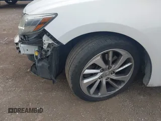 2016 Acura ILX z VIN 19UDE2F33GA013007, wystawiony jako IAAI lot #41902439 z przebiegiem 123 447 mil mil oraz . Historia ofert i sprzedaży dostępna na DreamBid. Obrazek 12.
