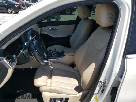 2019 BMW 3 Series 330i with VIN 3MW5R1J56K8A04250, listed as a Copart auction lot 53336355 with 105,543 mi miles and Salvage Title. Bid and sale history available at carsss.com. Image 7.