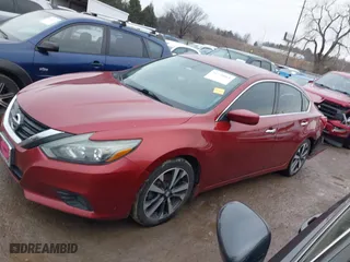 2016 Nissan Altima 2.5 SL with VIN 1N4AL3APXGC121187, listed as a IAAI auction lot 41540861 with 200,448 mi miles. Bid and sale history available at carsss.com. Image 14.