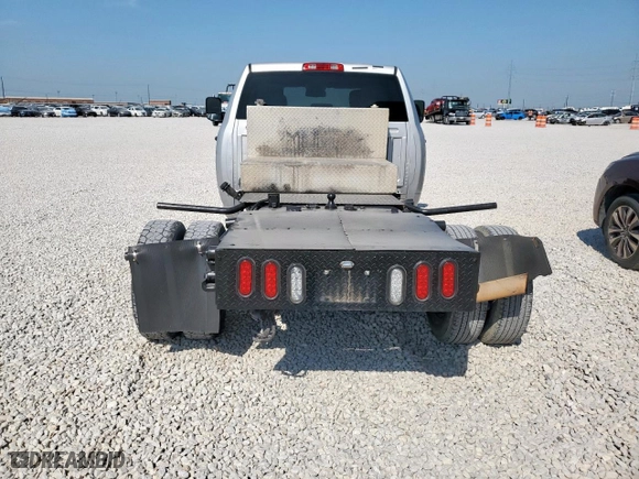 2016 Ram 3500 Tradesman with VIN 3C63RPGL7GG263188, listed as a Copart auction lot 51801755 with 496,677 mi miles and Clean Title. Bid and sale history available at carsss.com. Image 6.