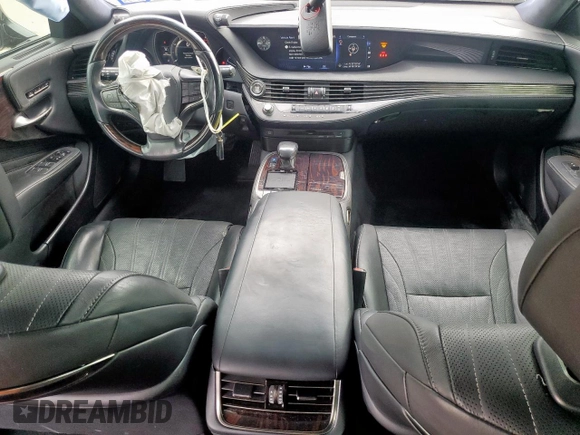 2018 Lexus LS 500 with VIN JTHB51FF9J5000688, listed as a Copart auction lot 58664355 with 106,208 mi miles and Salvage title. Bid and sale history available at DreamBid. Image 8.