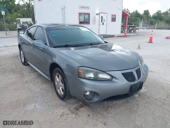 2008 Pontiac Grand Prix with VIN 2G2WP552X81107378, listed as a IAAI auction lot 41923134 with 150,742 mi miles. Bid and sale history available at carsss.com. Image 1.