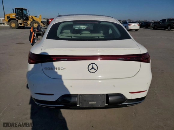 2022 Mercedes-Benz EQS with VIN W1KCG2DB9NA005320, listed as a Copart auction lot 81220164 with NaN miles and Salvage Title. Bid and sale history available at carsss.com. Image 6.