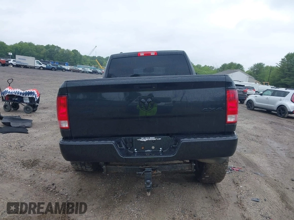 2018 Ram 1500 Express with VIN 1C6RR7FG6JS342768, listed as a IAAI auction lot 42332377 with 99,375 mi miles and . Bid and sale history available at DreamBid. Image 16.