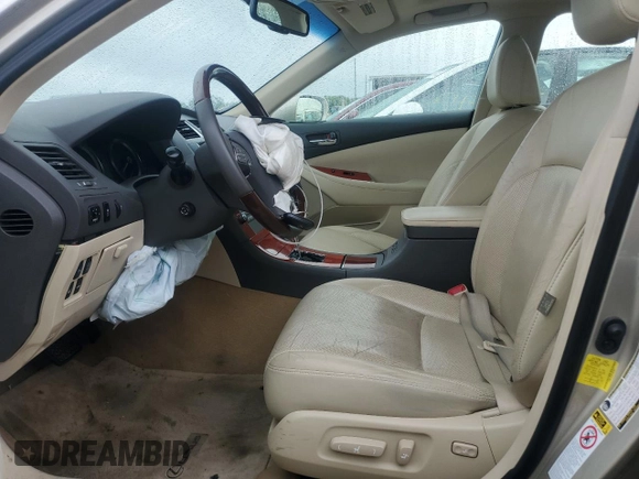 2012 Lexus ES 330 z VIN JTHBK1EG9C2481629, wystawiony jako Copart lot #57839495 z przebiegiem 60 339 mil mil oraz Czysty tytuł • Clean title. Historia ofert i sprzedaży dostępna na DreamBid. Obrazek 7.