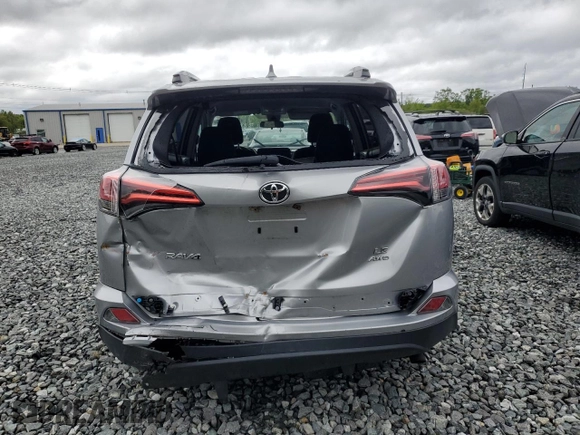 2017 Toyota RAV4 LE z VIN 2T3BFREVXHW547834, wystawiony jako Copart lot #57886525 z przebiegiem 97 586 mil mil oraz Szkoda całkowita • Salvage title. Historia ofert i sprzedaży dostępna na DreamBid. Obrazek 6.