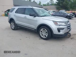 2019 Ford Explorer XLT z VIN 1FM5K8DH7KGA82765, wystawiony jako IAAI lot #42344396 z przebiegiem 73 074 mil mil oraz . Historia ofert i sprzedaży dostępna na DreamBid. Obrazek 1.