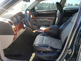 2006 Chrysler 300 Touring with VIN 2C3KA53G36H309241, listed as a Copart auction lot 48710025 with 117,544 mi miles and Salvage Title. Bid and sale history available at DreamBid. Image 7.