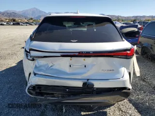 2024 Lexus RX with VIN 2T2BAMBA4RC029065, listed as a Copart auction lot 78467234 with 6,121 mi miles and Salvage Title. Bid and sale history available at carsss.com. Image 6.