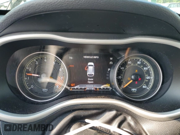 2015 Jeep Cherokee Trailhawk z VIN 1C4PJMBS2FW705132, wystawiony jako Copart lot #59884325 z przebiegiem 100 438 mil mil oraz Szkoda całkowita • Salvage title. Historia ofert i sprzedaży dostępna na DreamBid. Obrazek 9.