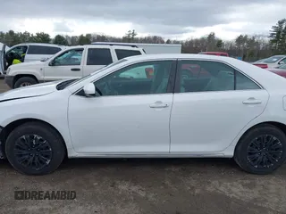2013 Toyota Camry L with VIN 4T1BF1FK0DU270720, listed as a IAAI auction lot 41977020 with 182,058 mi miles. Bid and sale history available at carsss.com. Image 14.