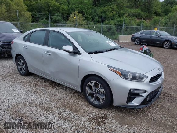 2021 Kia Forte FE z VIN 3KPF24AD6ME286740, wystawiony jako IAAI lot #40040318 z przebiegiem 60 179 mil mil oraz . Historia ofert i sprzedaży dostępna na DreamBid. Obrazek 1.