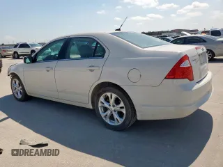 2012 Ford Fusion SE z VIN 3FAHP0HA9CR395558, wystawiony jako Copart lot #58925035 z przebiegiem 126 089 mil mil oraz Szkoda całkowita • Salvage title. Historia ofert i sprzedaży dostępna na DreamBid. Obrazek 2.