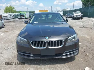 2014 BMW 5 Series 528i xDrive z VIN WBA5A7C55ED619855, wystawiony jako IAAI lot #42398223 z przebiegiem Nie podano mil oraz . Historia ofert i sprzedaży dostępna na DreamBid. Obrazek 6.