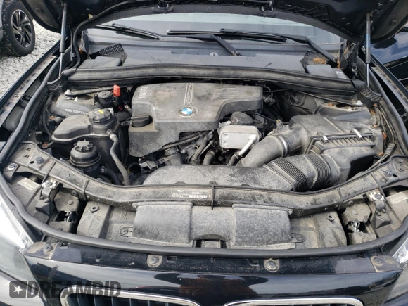 2015 BMW X1 xDrive28i with VIN WBAVL1C5XFVY25644, listed as a Copart auction lot 48506755 with 0 mi miles and Clean Title. Bid and sale history available at carsss.com. Image 12.