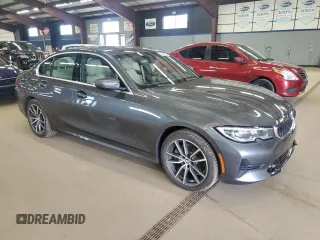 2021 BMW 3 Series 330i xDrive with VIN 3MW5R7J08M8B49316, listed as a Copart auction lot 52520195 with 31,709 mi miles and Salvage Title. Bid and sale history available at carsss.com. Image 4.