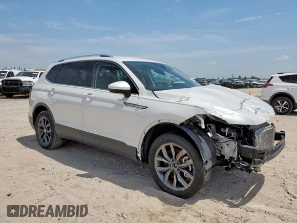 2023 Volkswagen Tiguan SE with VIN 3VV3B7AX7PM117286, listed as a Copart auction lot 57418985 with 21,162 mi miles and Salvage title. Bid and sale history available at DreamBid. Image 4.