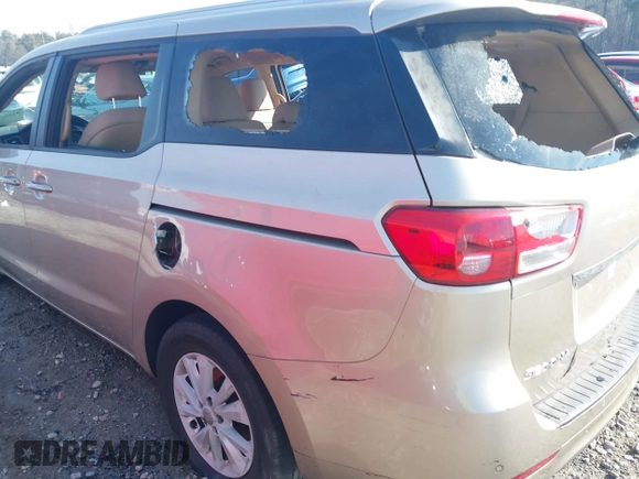2016 Kia Sedona LX with VIN KNDMB5C13G6093438, listed as a IAAI auction lot 41662704 with 132,343 mi miles. Bid and sale history available at carsss.com. Image 17.