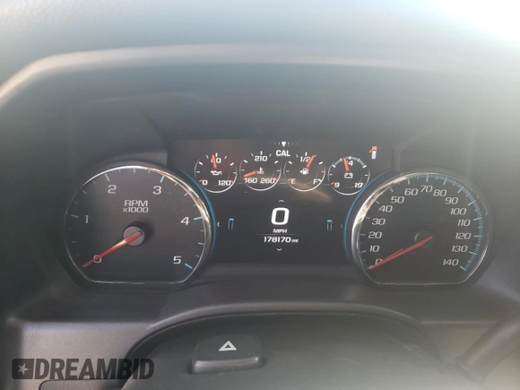 2018 GMC Sierra 3500HD Denali z VIN 1GT42YEY6JF115211, wystawiony jako Copart lot #78333694 z przebiegiem 178 170 mil mil oraz Czysty tytuł • Clean title. Historia ofert i sprzedaży dostępna na DreamBid. Obrazek 9.