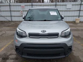 2019 Kia Soul with VIN KNDJN2A25K7687262, listed as a IAAI auction lot 42022198 with 100,727 mi miles. Bid and sale history available at carsss.com. Image 6.