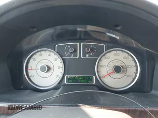 2008 Ford Taurus Limited with VIN 1FAHP28W18G122460, listed as a IAAI auction lot 41716924 with 83,523 mi miles. Bid and sale history available at carsss.com. Image 7.