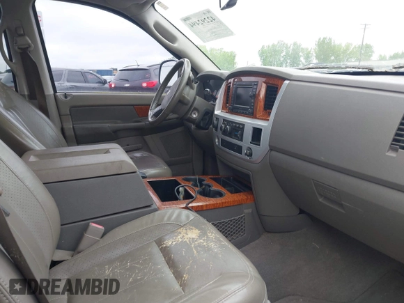 2006 Dodge 1500 SLT with VIN 1D7HU18206S633555, listed as a IAAI auction lot 42292494 with Not provided miles and . Bid and sale history available at DreamBid. Image 5.