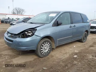 2004 Toyota Sienna with VIN 5TDZA29C44S036628, listed as a IAAI auction lot 41691034 with 389,982 mi miles and . Bid and sale history available at DreamBid. Image 17.
