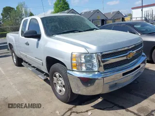 2012 Chevrolet Silverado 1500 LT with VIN 1GCRCSE06CZ309345, listed as a IAAI auction lot 41971450 with 1 mi miles. Bid and sale history available at carsss.com. Image 1.