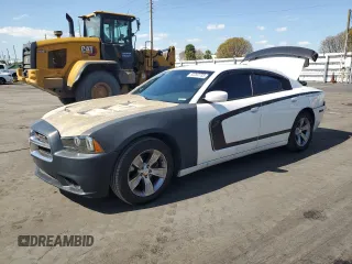 2013 Dodge Charger SE with VIN 2C3CDXBG8DH677551, listed as a Copart auction lot 53260735 with 124,248 mi miles and Salvage Title. Bid and sale history available at carsss.com. Image 1.