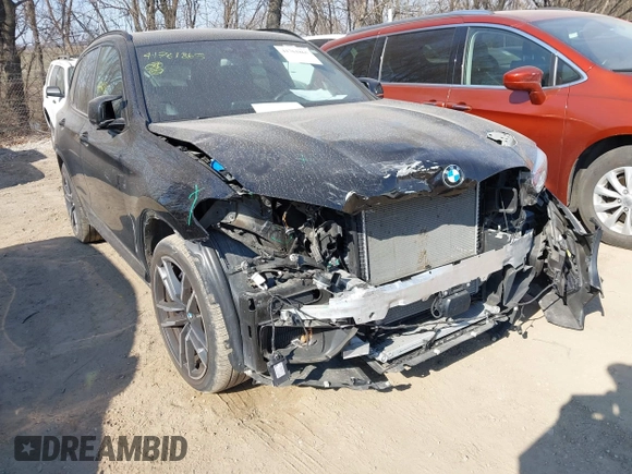 2020 BMW X3 M z VIN 5YMTS0C08L9B20402, wystawiony jako IAAI lot #41761865 z przebiegiem 48 454 mil mil oraz . Historia ofert i sprzedaży dostępna na DreamBid. Obrazek 6.