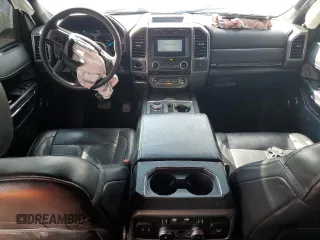 2018 Ford Expedition XLT with VIN 1FMJU1JT6JEA27582, listed as a Copart auction lot 46470825 with 137,861 mi miles and Non Repairable. Bid and sale history available at carsss.com. Image 8.