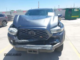2021 Toyota Tacoma SR с VIN 3TMCZ5AN7MM399387, выставлен на аукционе IAAI как лот 42063038 с пробегом 77 894 миль миль и . История ставок и продаж доступна на DreamBid. Изображение 12.