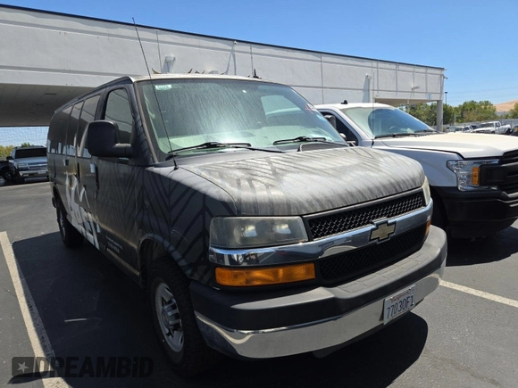 2012 Chevrolet Express Passenger 1LT с VIN 1GAZG1FG2C1159073, выставлен на аукционе IAAI как лот 42619812 с пробегом 90 220 миль миль и . История ставок и продаж доступна на DreamBid. Изображение 14.