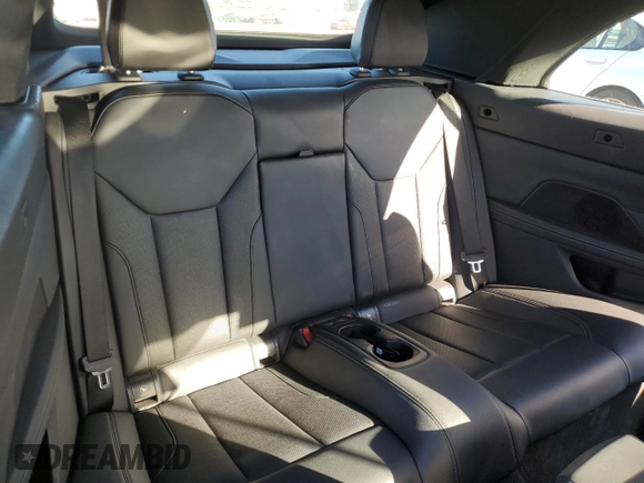 2024 BMW 4 Series 430i z VIN WBA23AT07RCR83768, wystawiony jako Copart lot #81619294 z przebiegiem Nie podano mil oraz Czysty tytuł • Clean title. Historia ofert i sprzedaży dostępna na DreamBid. Obrazek 10.