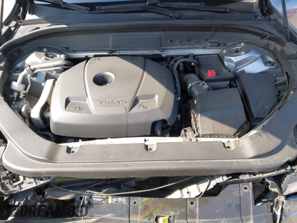 2018 Volvo XC60 Momentum с VIN LYV102RK3JB106290, выставлен на аукционе IAAI как лот 42442081 с пробегом 53 142 миль миль и . История ставок и продаж доступна на DreamBid. Изображение 10.