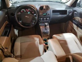 2010 Jeep Patriot Latitude z VIN 1J4NT1GAXAD625804, wystawiony jako Copart lot #89325875 z przebiegiem 66 202 mil mil oraz Szkoda całkowita • Salvage title. Historia ofert i sprzedaży dostępna na DreamBid. Obrazek 8.