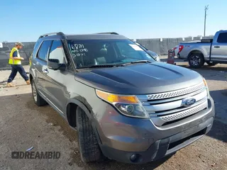 2013 Ford Explorer XLT z VIN 1FM5K7D81DGA65540, wystawiony jako IAAI lot #41841476 z przebiegiem 147 846 mil mil oraz . Historia ofert i sprzedaży dostępna na DreamBid. Obrazek 1.