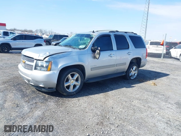 2013 Chevrolet Tahoe LT z VIN 1GNSCBE06DR106384, wystawiony jako IAAI lot #41574274 z przebiegiem 168 655 mil mil oraz . Historia ofert i sprzedaży dostępna na DreamBid. Obrazek 2.