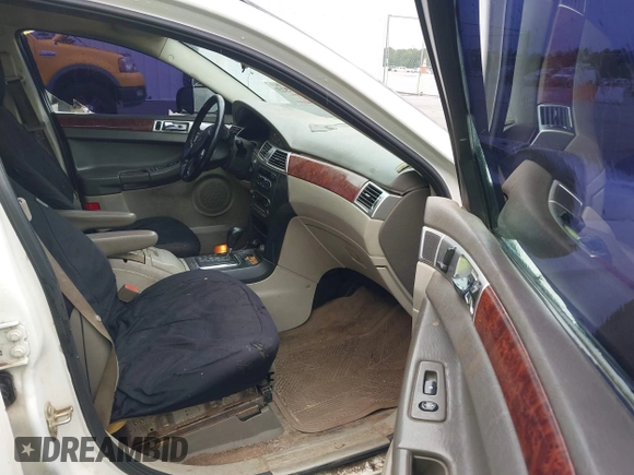 2007 Chrysler Pacifica Touring with VIN 2A8GM68X07R142333, listed as a IAAI auction lot 42197323 with 295,785 mi miles and . Bid and sale history available at DreamBid. Image 5.