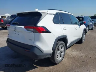 2019 Toyota RAV4 XLE with VIN 2T3W1RFV9KC005888, listed as a IAAI auction lot 41965679 with 155,974 mi miles. Bid and sale history available at carsss.com. Image 4.