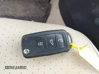 2014 Volkswagen Jetta SE с VIN 3VWD17AJ7EM370619, выставлен на аукционе IAAI как лот 42668263 с пробегом 102 336 миль миль и . История ставок и продаж доступна на DreamBid. Изображение 11.