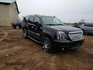 2013 GMC Yukon Denali z VIN 1GKS2EEFXDR200614, wystawiony jako Copart lot #54401155 z przebiegiem 178 481 mil mil oraz Czysty tytuł • Clean title. Historia ofert i sprzedaży dostępna na DreamBid. Obrazek 14.